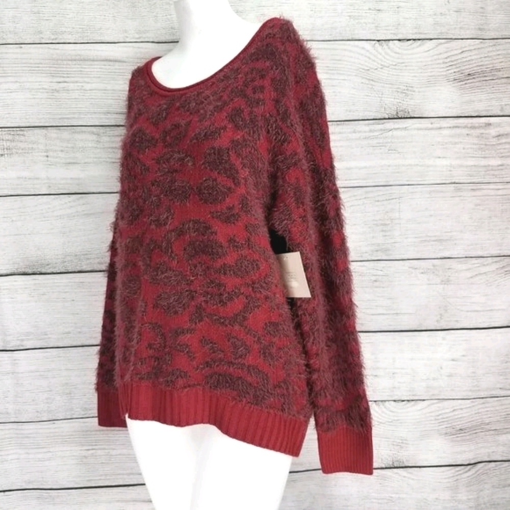 NWT 14th & Union Pullover Sweater Eyelash Knit Fuzzy Red Animal Print Mobwife